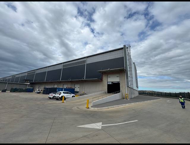 3,495M² WAREHOUSE TO LET IN GLEN ANIL